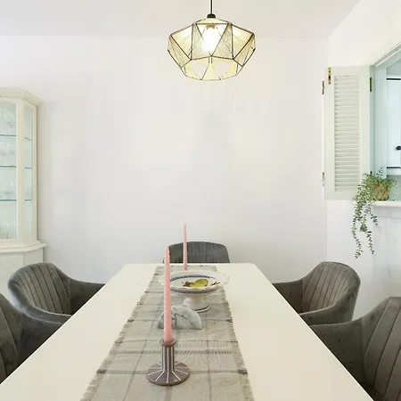 Beachfront - Dona Sofia *