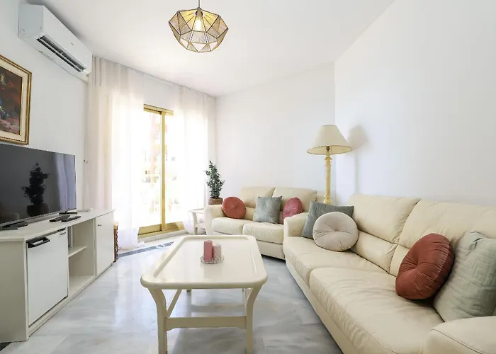 Beachfront - Dona Sofia * Fuengirola