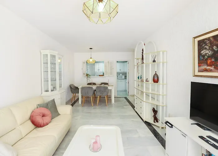 Apartment Beachfront - Dona Sofia