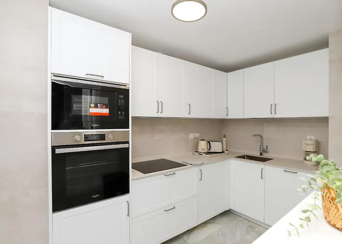 Beachfront - Dona Sofia *