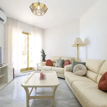 Beachfront - Dona Sofia * Fuengirola