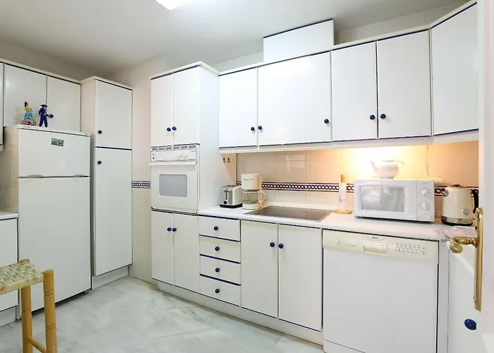 Beachfront - Dona Sofia